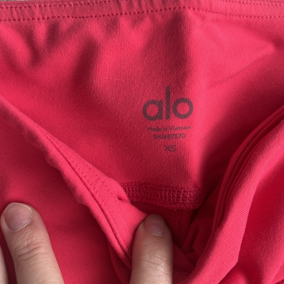 Alo leggings - Picture 2 of 3